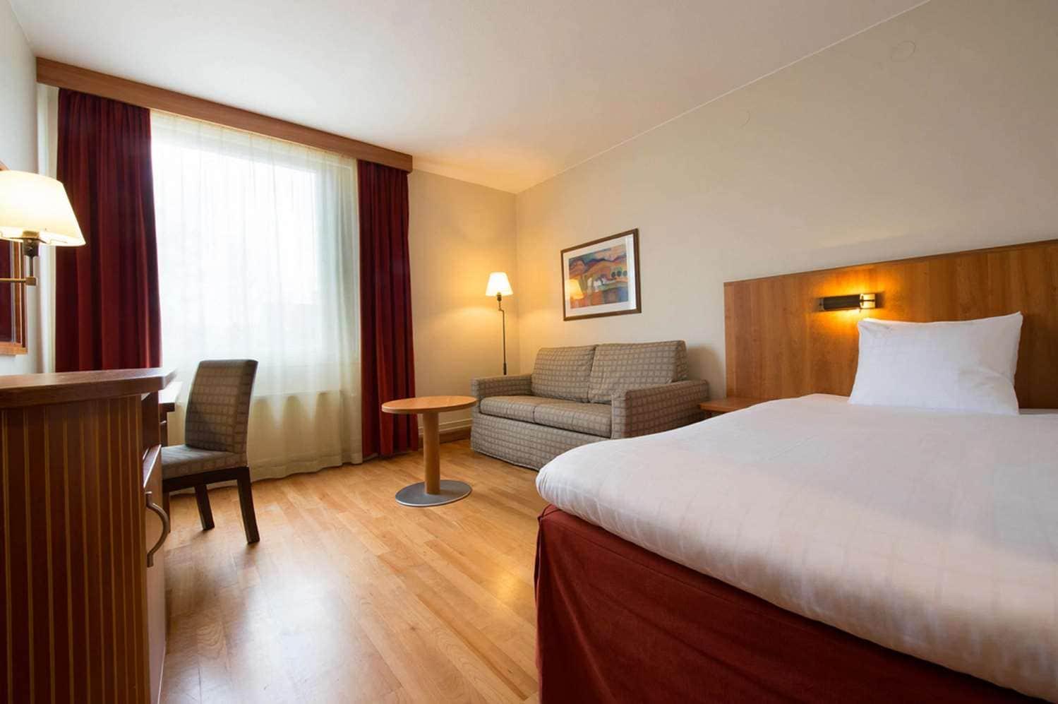 Best Western Plus Skogshojd Södertälje Extérieur photo