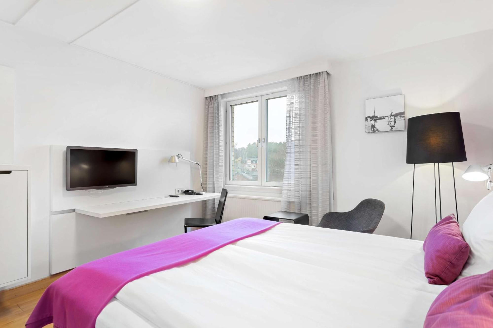 Best Western Plus Skogshojd Södertälje Extérieur photo