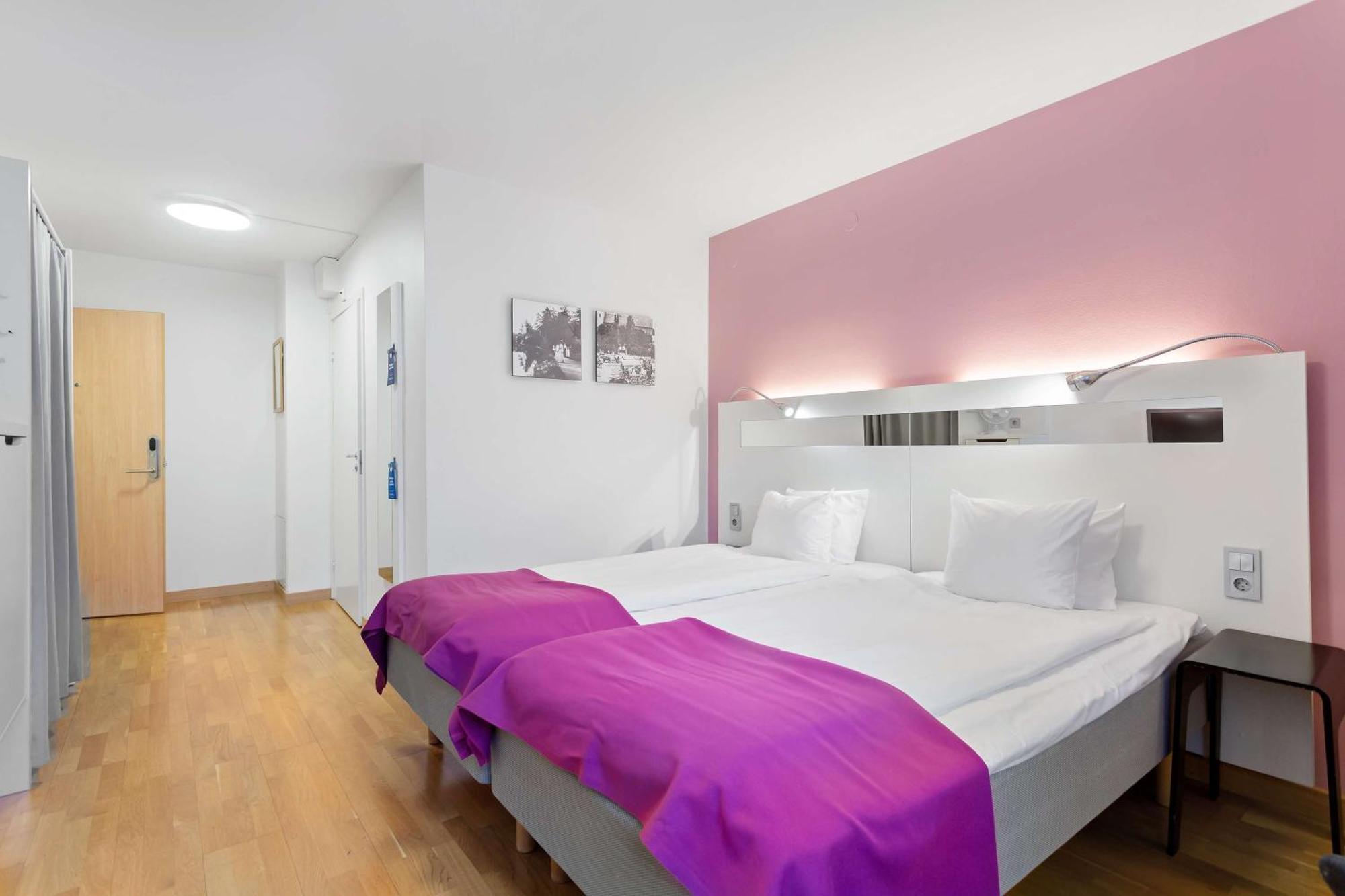 Best Western Plus Skogshojd Södertälje Extérieur photo