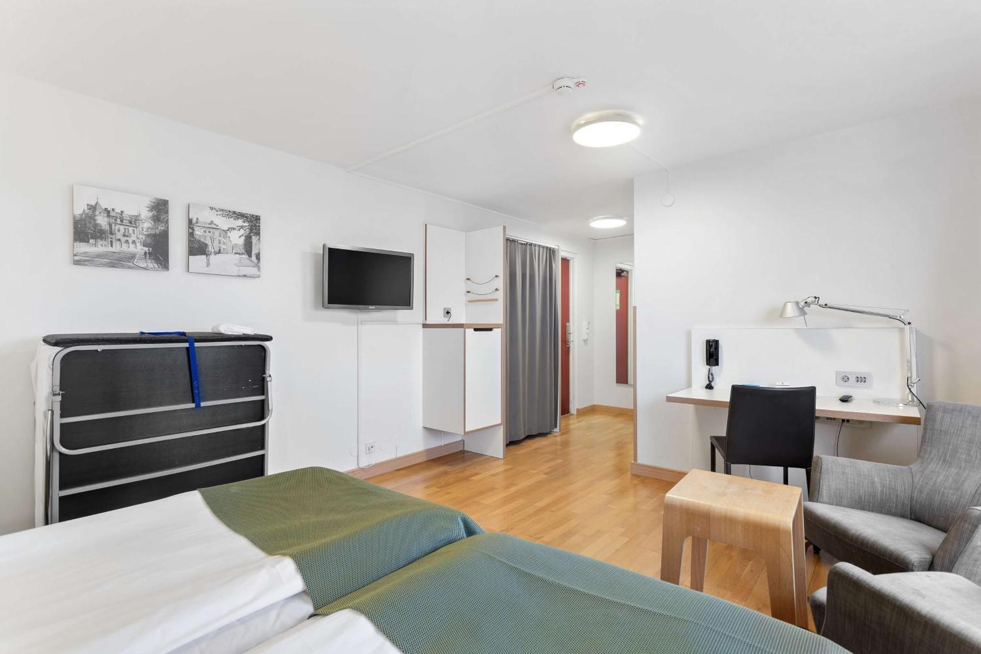 Best Western Plus Skogshojd Södertälje Extérieur photo